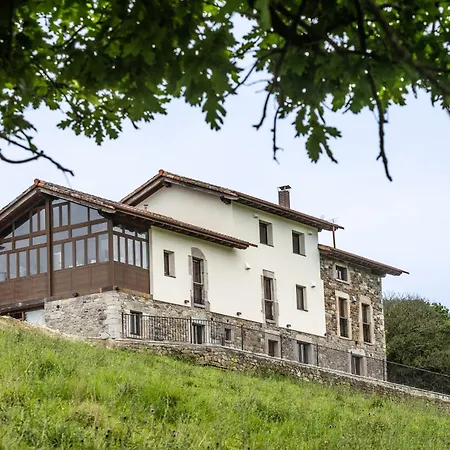 Camila, Rurales * Salas (Asturias)