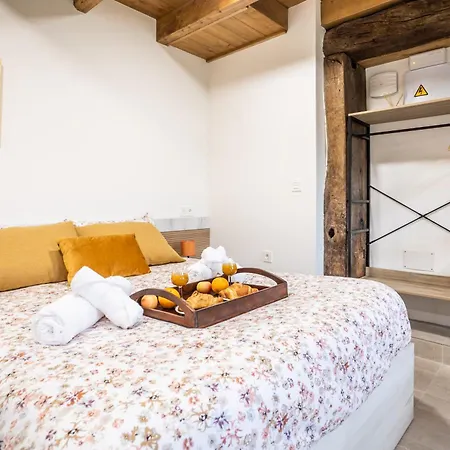 Apartman Camila, Rurales Salas