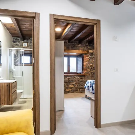 Camila, Rurales Apartment