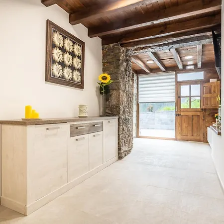 Apartment Camila, Rurales Salas (Asturias)
