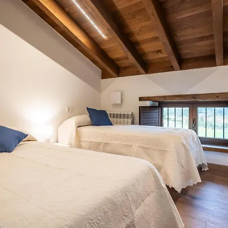 Camila, Rurales * Salas (Asturias)